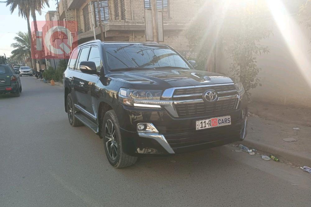 تويوتا لاندكروزر